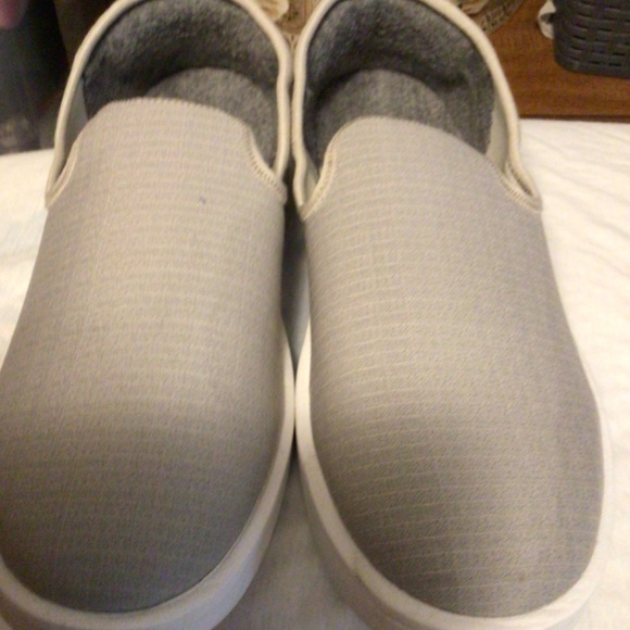 ALL BIRDS  MENS  TREE LOUNGERS EVERY DAY SLIP ON SNEAKERS SZ 12